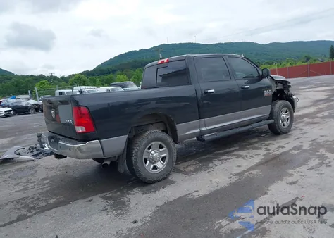 2018 Ram 2500 Slt 4X4 6'4 Box из США, поврежденный, VIN 3C6UR5DJ3JG343719